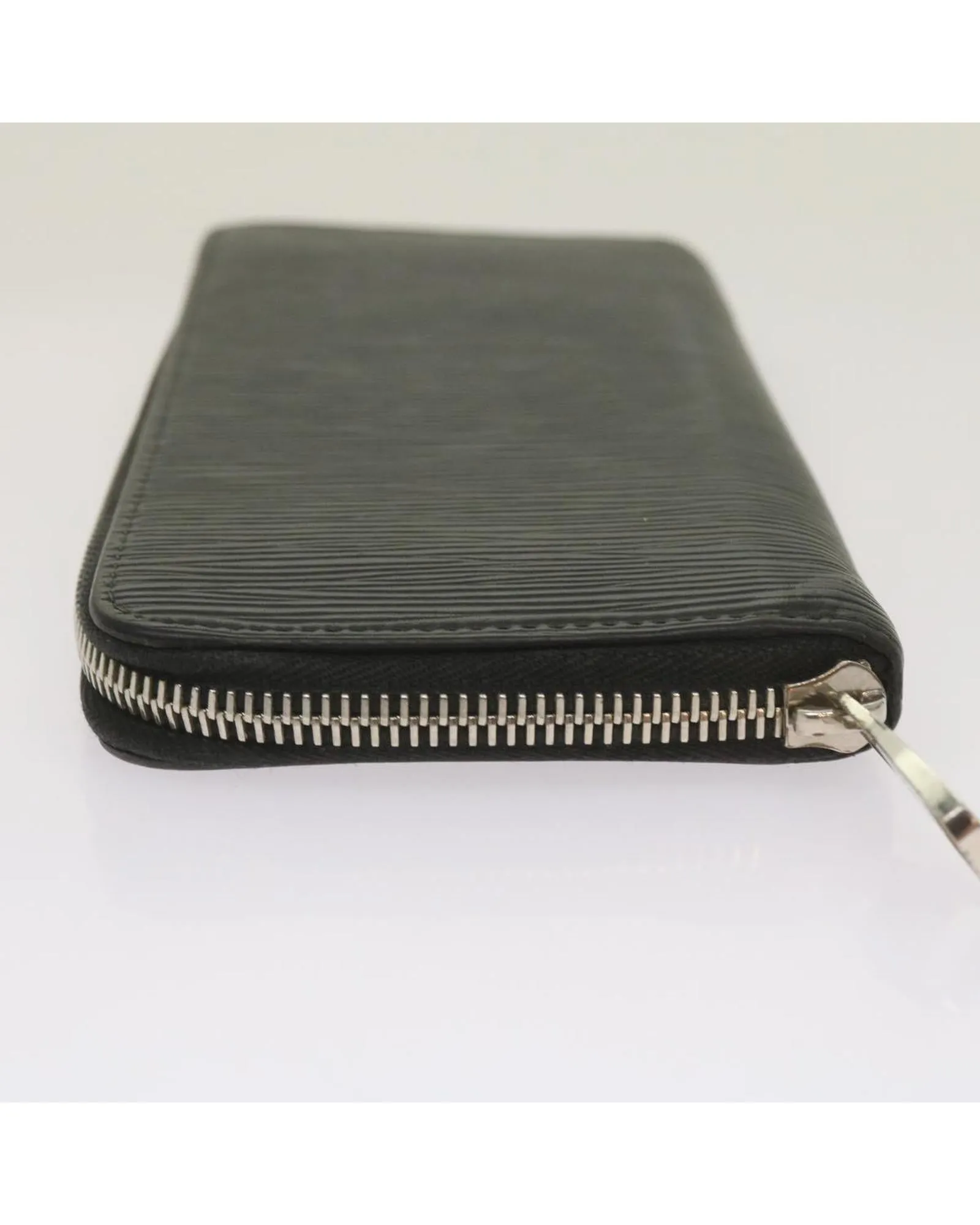 Epi Zippy Vertical Long Wallet in Black